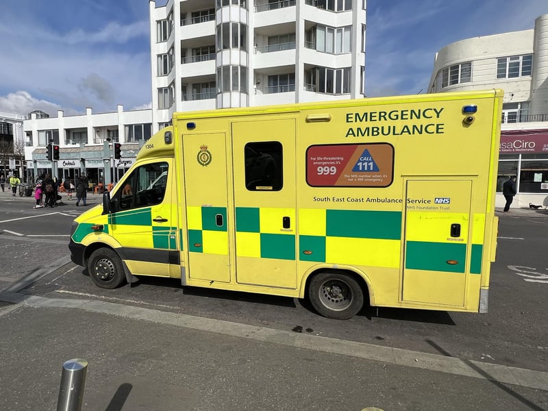 A motorised paraglider has ‘crashed into the water off Worthing Pier’, sparking a large emergency response.