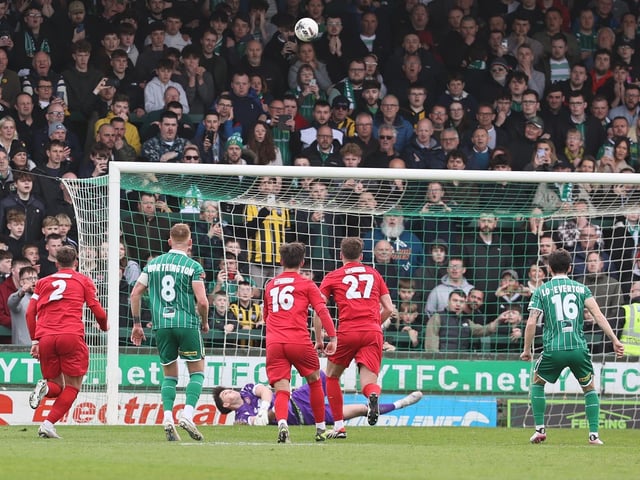 Action from Worthing's National South win at Yeovil