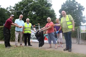 Councillors, council staff and volunteers litter pick in Goffs Park