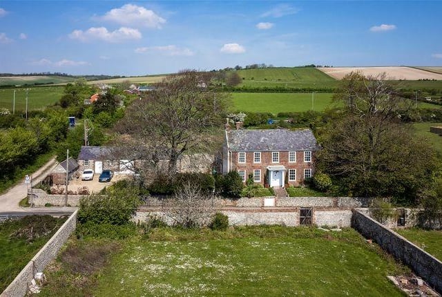 A look inside this stunning, historic home in Worthing on the market for £1,250,000.