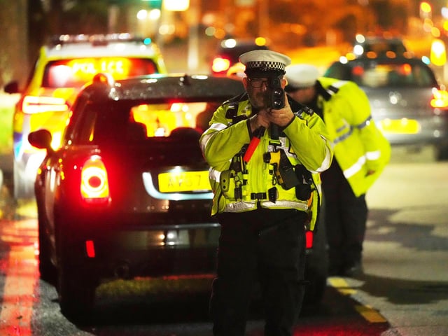 Dozens of vehicles have already been stopped as police launch a fresh crackdown on drink and drug drivers in Sussex. Roads policing officers are carrying out robust enforcement in December – with photos showing an operation on Broadwater Road in Worthing over the weekend.