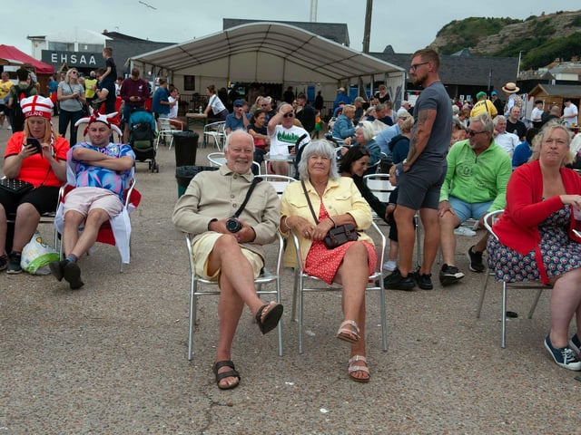 Hastings Old Town Carnival Week 2022: Nearly on the Beach Concert. Photo by Frank Copper