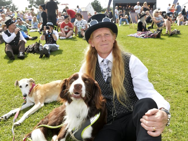 Steampunk Festival Eastbourne 23 (Photo by Jon Rigby)