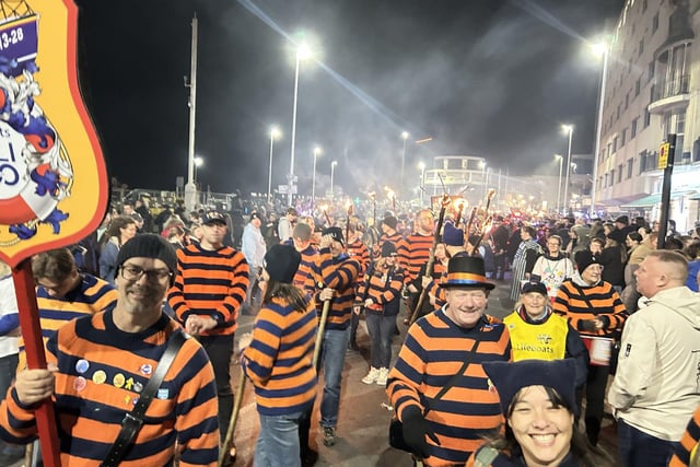 Hastings RNLI volunteers help bonfire night go with a bang