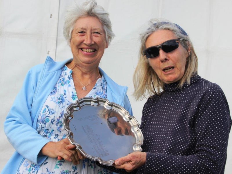 The combined features of the flower show, dog show and displays attracted many hundreds of visitors to the recreation ground