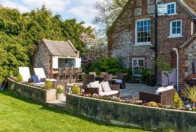 A look inside this stunning, historic home in Worthing on the market for £1,250,000.