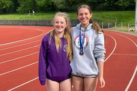 Fleur Hollyer and Amelie McGurk have done well for Chi Runners and at the Sussex championships in recent weeks