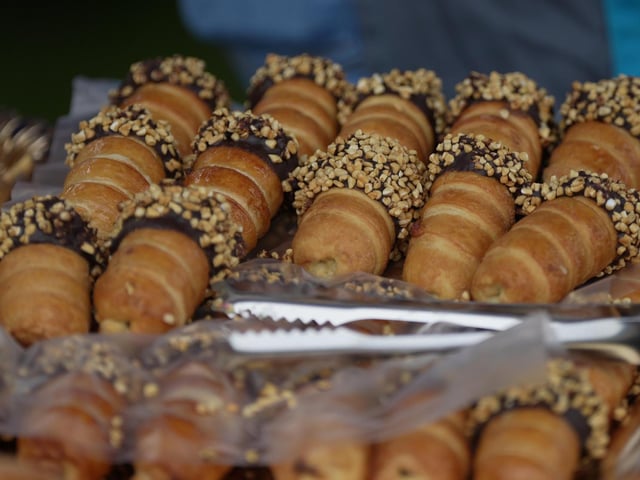 WORTHING FOOD FESTIVAL STEYNE GARDENS 7/9/24
G-LITE WARWICK STREET