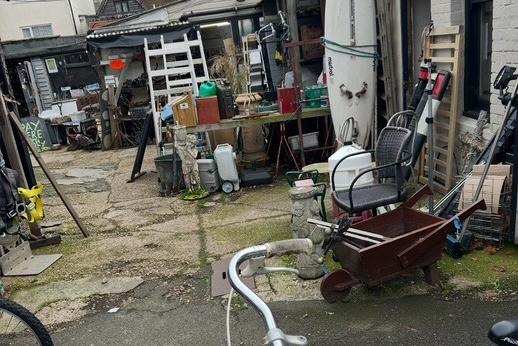 Dee Day's Yard