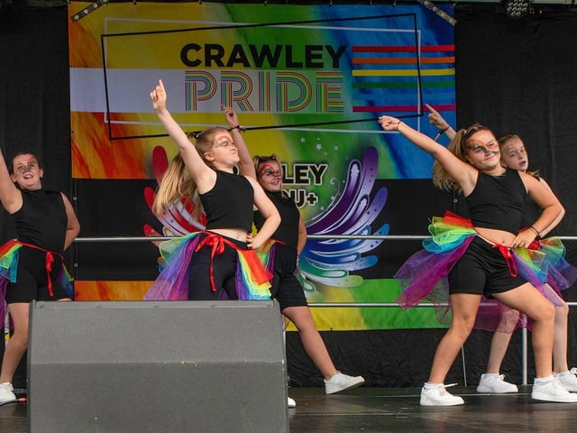 Crawley Pride 2022 - Picture by Geoff Nichols Photography | Instagram @geoffnphoto | Twitter @geoffnicphoto
