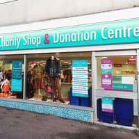 Sara Lee Trust opens big new charity shop in St Leonards