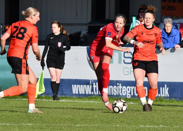 It was the Oranges v the Reds in the first half | Picture: Onerebelsview