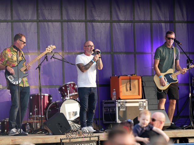 Hundreds enjoy return of free Worthing music festival BroadFest – In Pictures