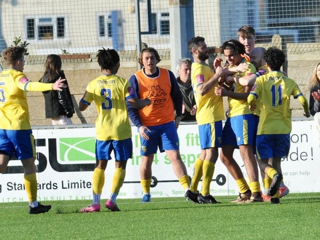 Lancing v Eastbourne United, SCFL premier