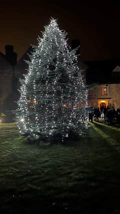 Midhurst Palliative Care held the annual Tree of Hope Service at St Mary’s Church Easebourne on Thursday, December 1 with the support of Cowdray Estate.