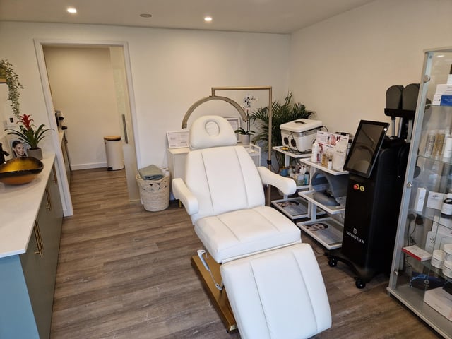 New salon Elements of Beauty in Worthing specialises in non-surgical face and body treatments. It is run by mother and daughter Desi Uluyol and Mariya Williams