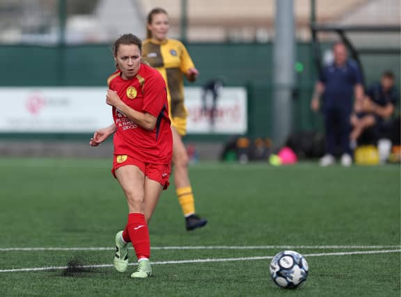 Newhaven Ladies v Sutton, London and SE League Premier