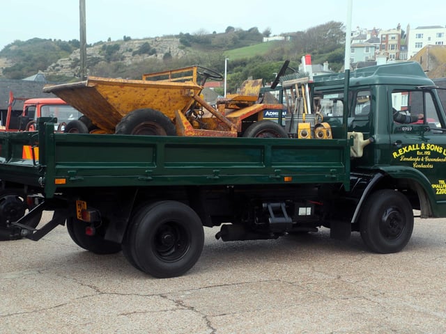 Hastings Week 2025: Sprat & Winkle Run. Pic by Roberts Photographic.