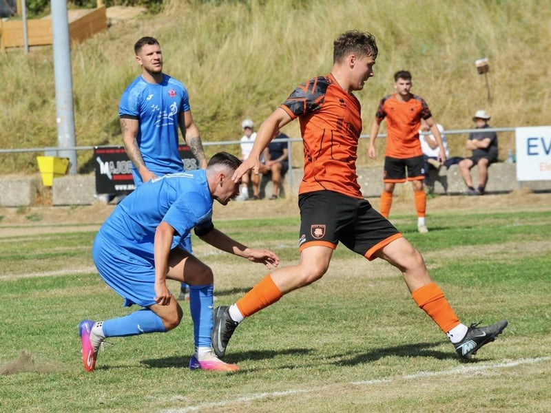 Mile Oak v Arundel, SCFL Division 1