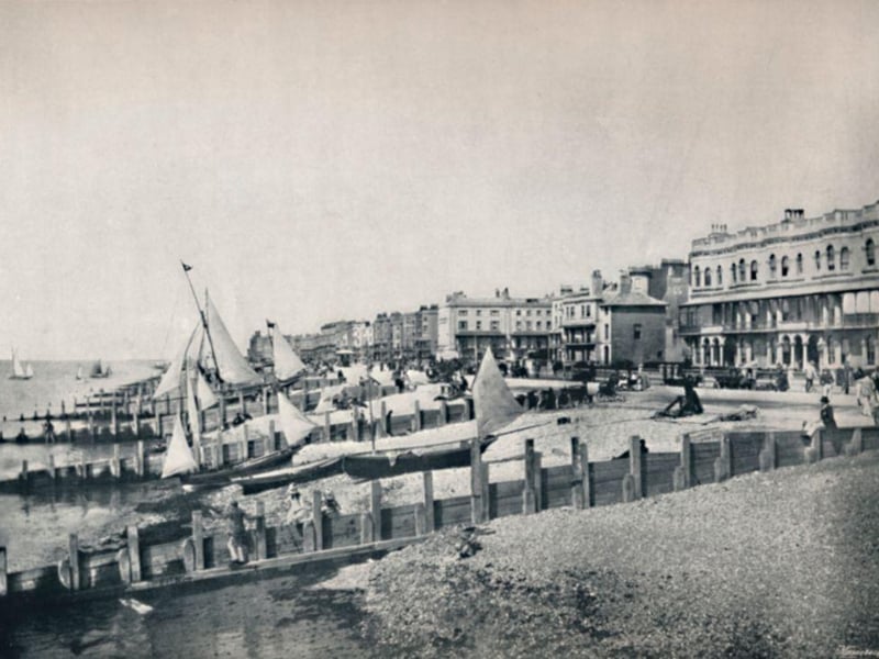 A general view of Worthing from 1895.
