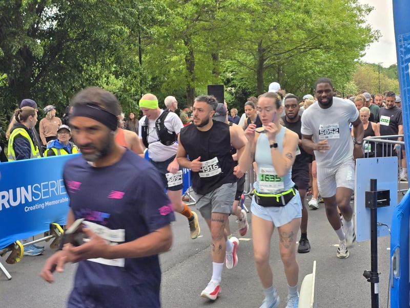 Run Gatwick 2026 half marathon and 5k