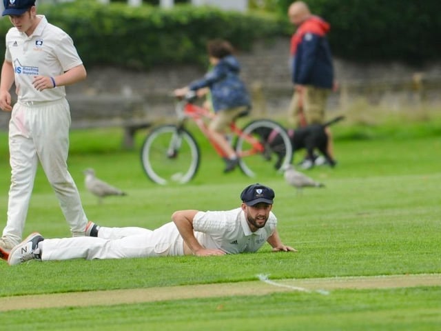 Action between Broadwater CC and Goring CC in Division 4 West of the Sussex Cricket League