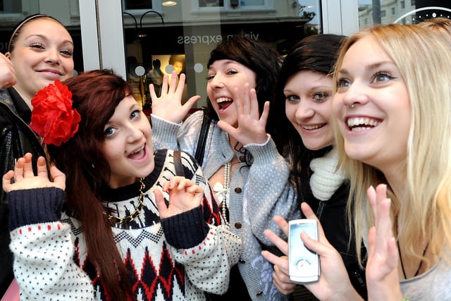 The excitement was building as shoppers prepared to get their first look inside the new H&M