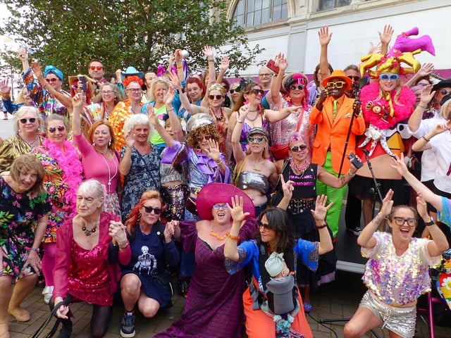 Frock Up Friday 2025 in Hastings. Photo by Marie Richardson.