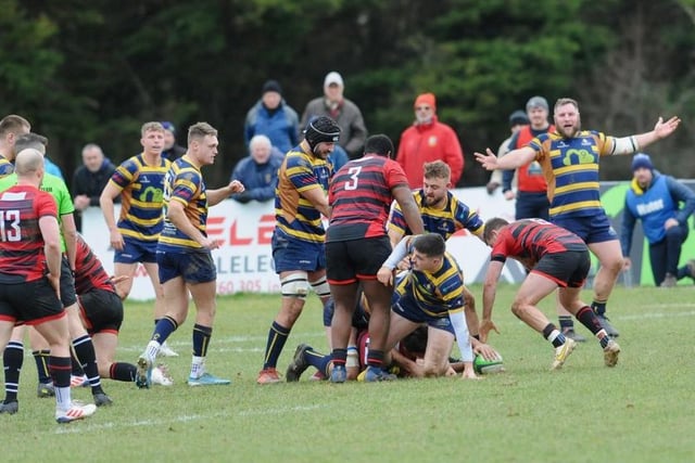 Action from Worthing Raiders v Blackheath in National two east