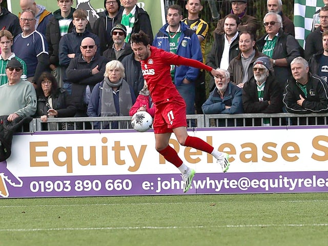 Worthing v Yeovil Town at Woodside Road