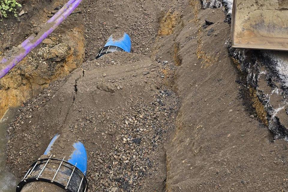 A280 Long Furlong closure: Delays continue as photos show repairs after ...
