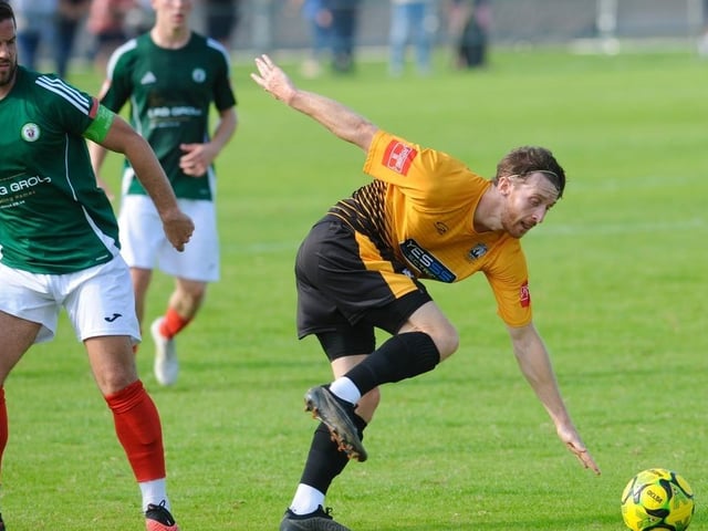 Littlehampton Town v Burgess Hill Town in the FA Trophy