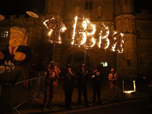 Battle Bonfire 2025. Photo by Andrew Clifton.