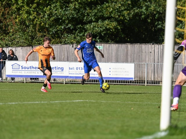 East Grinstead Town v Hassocks, Isthmian south east division