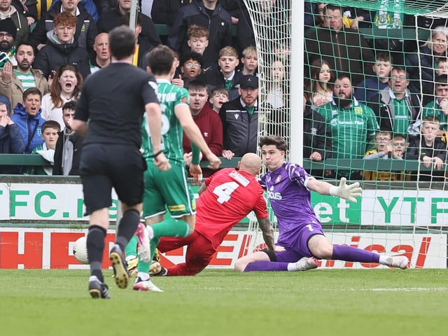 Action from Worthing's National South win at Yeovil
