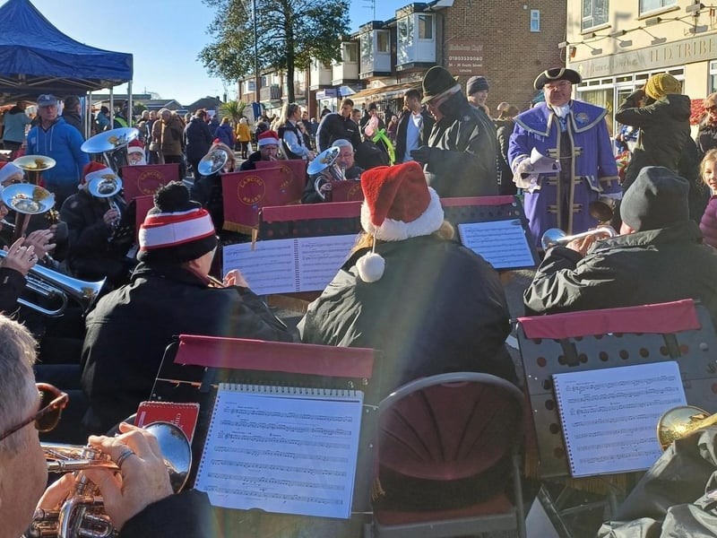 Lancing Village Christmas Fayre and Trail saw hundreds enjoying the festivities