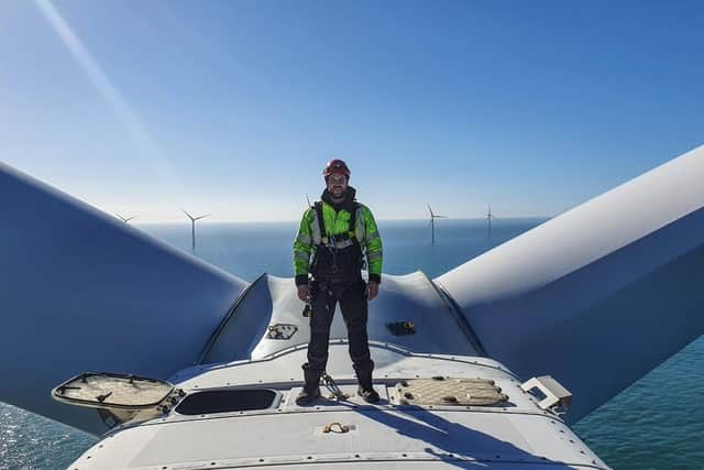 Rampion Wind Farm Turbine 