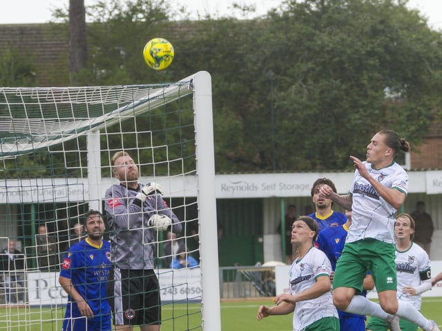 Rocks v South Park (Reigate), FA Trophy