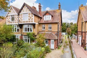 This beautifully-presented ground-floor flat has a private front garden