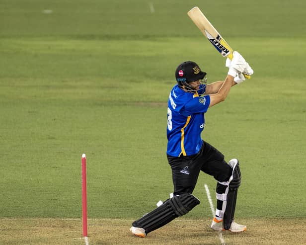 Sussex close in on their target | Picture: Eva Gilbert