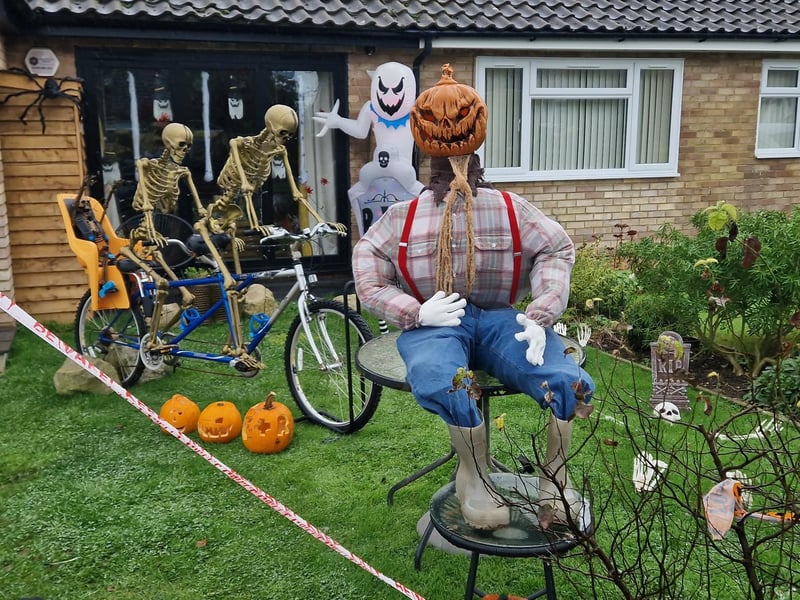 Ferring Scarecrow Festival from October 26 to November 3, 2024, is a feast for the eyes and the senses, with interactive displays and comical scenes to delight and amuse people of all ages. Purchase a map for £1 at The Orange Tree and support the fundraising for The Community Dementia Hive at Beehive Care in Ferring.