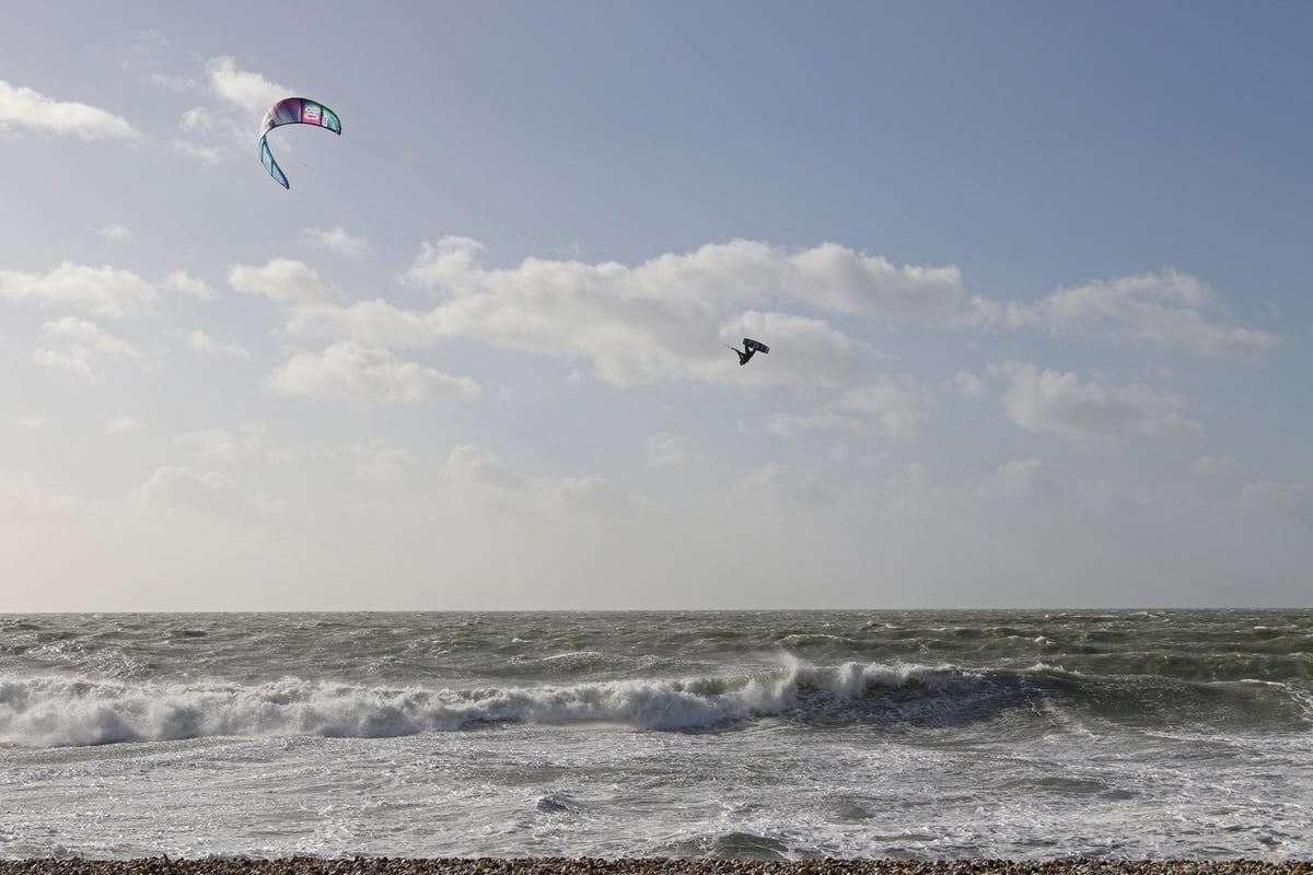 Storm Austen sees kitesurfing world record broken in West Sussex