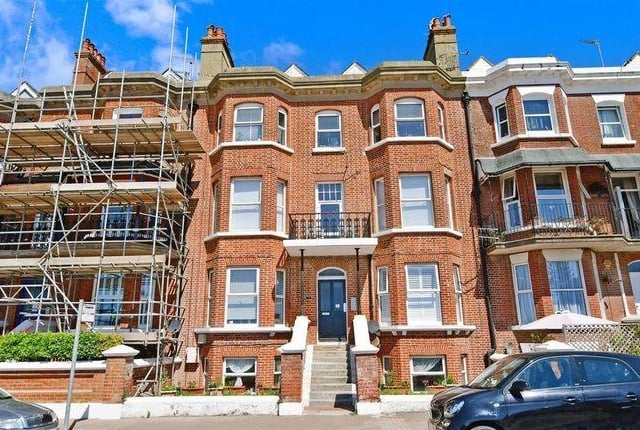 South Terrace, Littlehampton, West Sussex BN17
Two-bed flat for sale - £200,000.
A light and spacious property close to Littlehampton seafront with two separate entrances and shared rear garden. Benefits include en-suite to main bedroom, further bathroom & cloakroom, study and modern kitchen/breakfast room