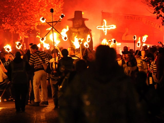 Lindfield Bonfire Night 2010