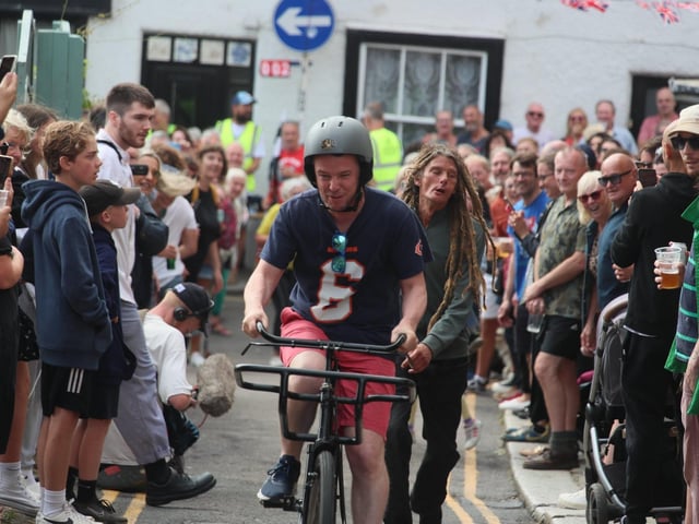 Hastings Old Town Carnival Week 2022: Bike Race. Photo by Roberts Photographic.