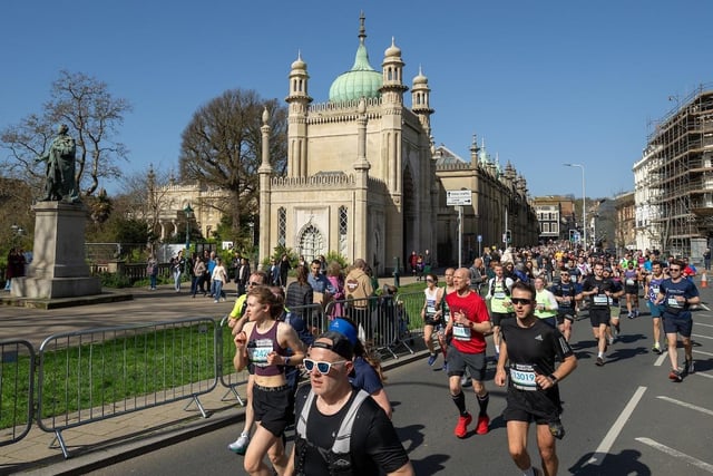 Participants run past The Royal Pavilion during The Brighton Marathon on Sunday 7th April 2024.Photo: Andrew Baker for London Marathon EventsFor further information: media@londonmarathonevents.co.uk:Images from the 2024 Brighton Marathon