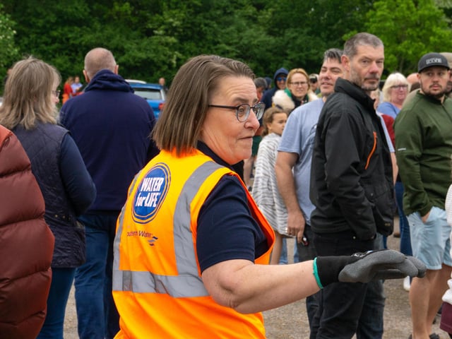 Southern Water customers have flocked to a bottled water station in Billingshurst after Horsham District was left with 'no water' following a ‘failure’ at one of the company’s supply works.