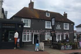 The Crown Inn on 107 High Street, Selsey claims the top spot! It's got a rating of 4.5 stars out of 5 with 341 reviews so far. The pub's main attraction is their scrumptious roasts and massive dirty burgers!