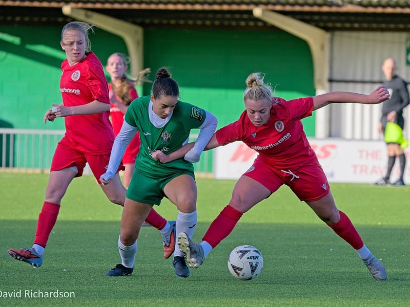 Rockettes v Beaconsfield at Nyewood Lane