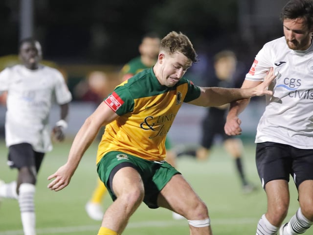 Horsham v Chichester City